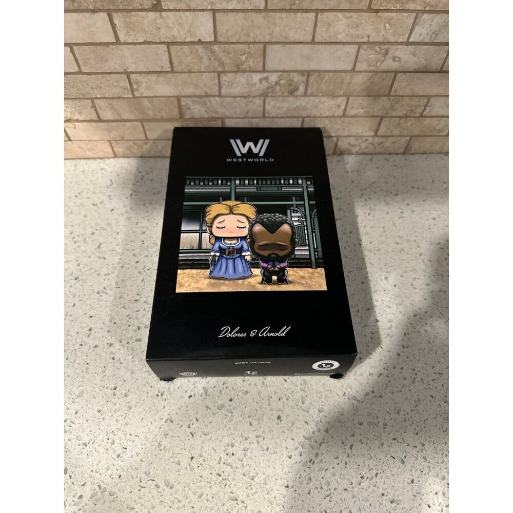 Nib Westworld Loot‎ Crate Exclusive Dolores & Arnold Figure Set